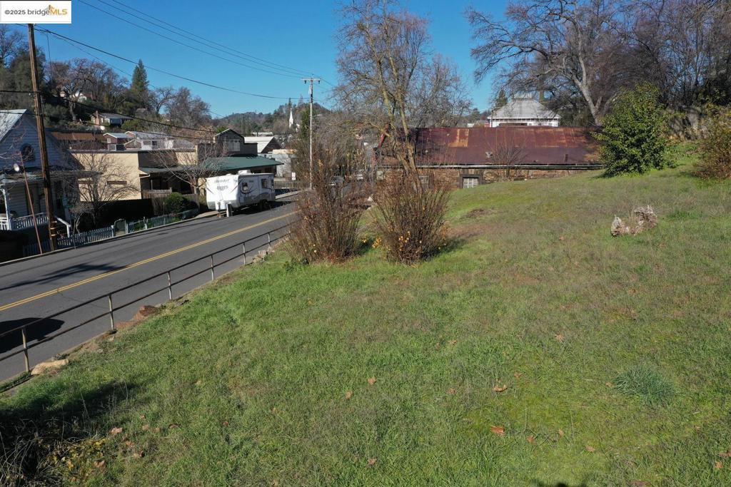 391 S Stewart Street Property Photo 2