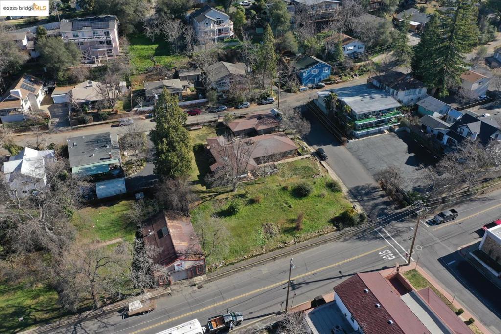 391 S Stewart Street Property Photo 7