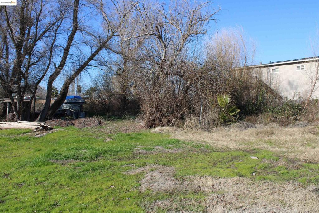 412 Park Ln Property Photo
