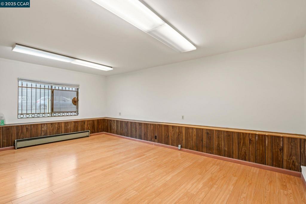 344 Harriet St Property Photo 36