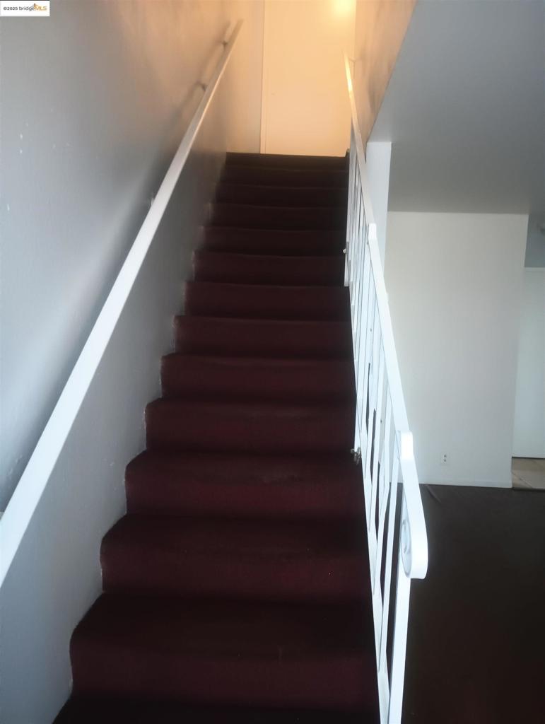 1109 Seminary Avenue Property Photo 5