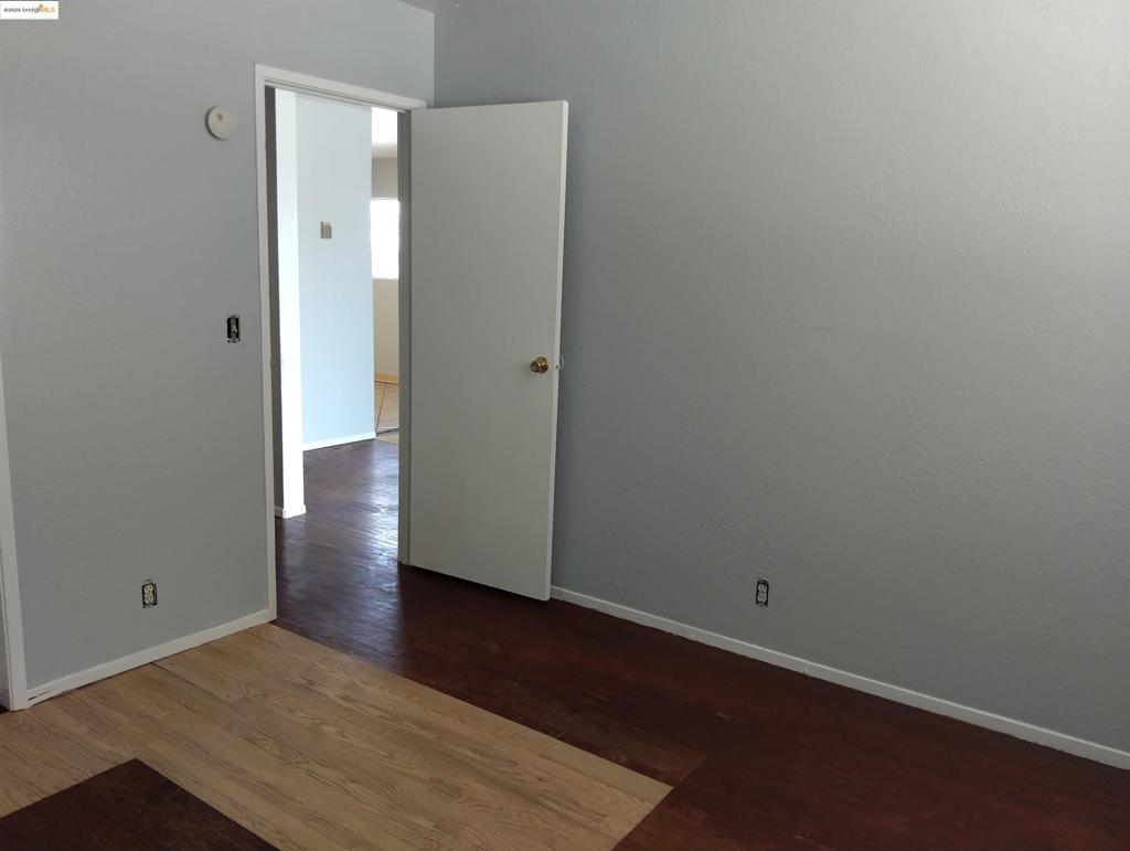 1109 Seminary Avenue Property Photo 41