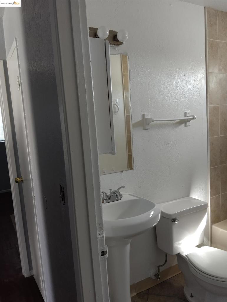 1109 Seminary Avenue Property Photo 47