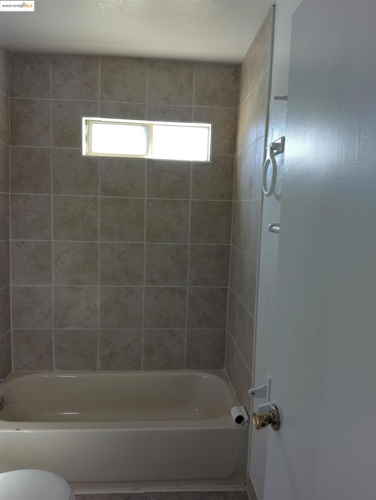 1109 Seminary Avenue Property Photo 48