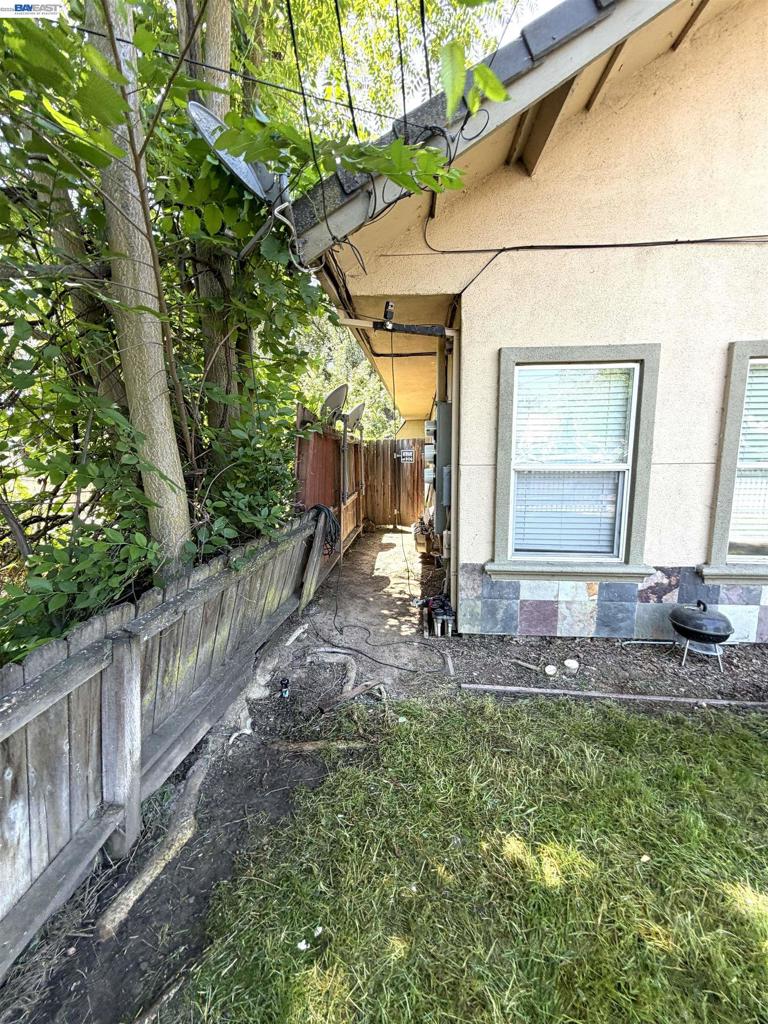 3135 Academy Way Property Photo 2