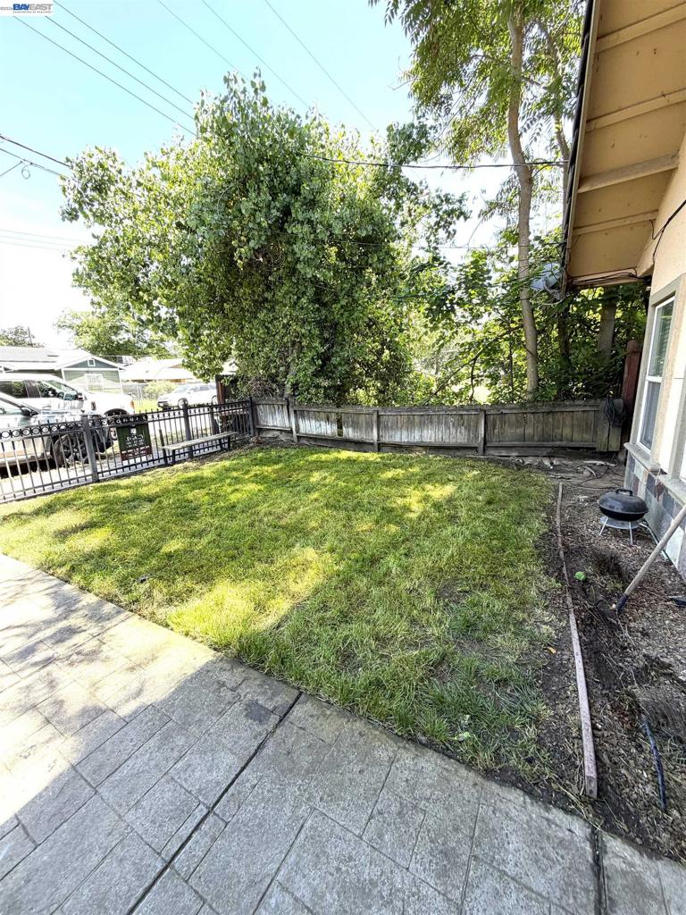 3135 Academy Way Property Photo 4