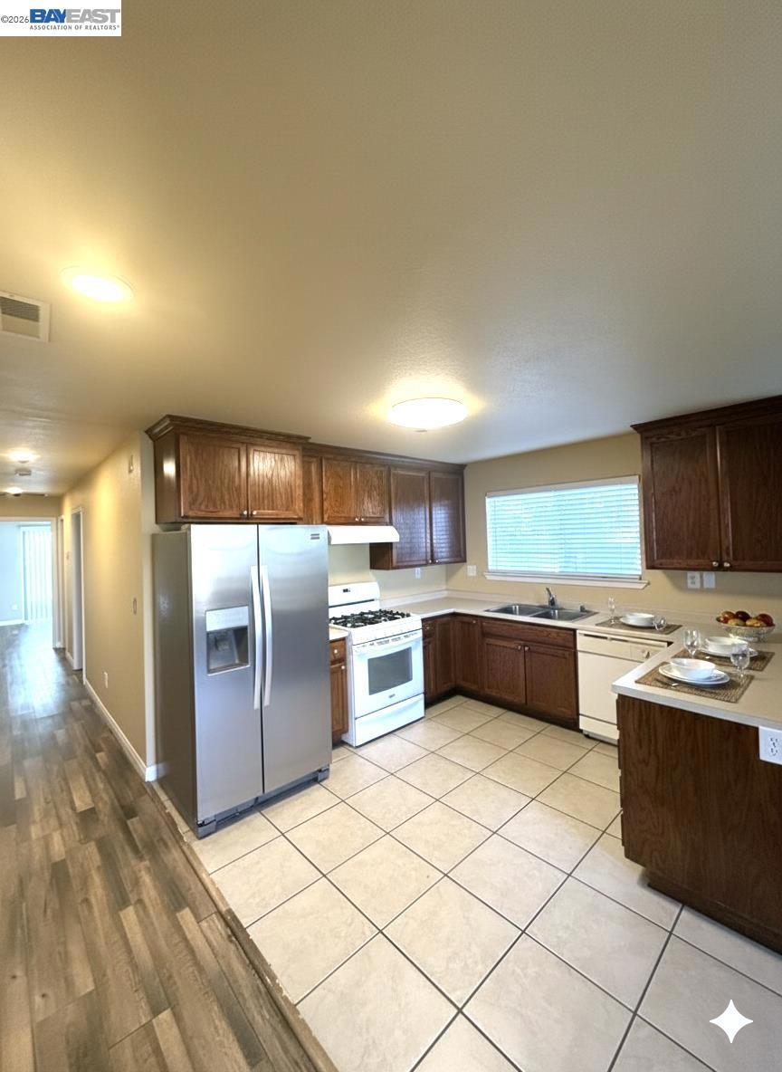 3135 Academy Way Property Photo 17