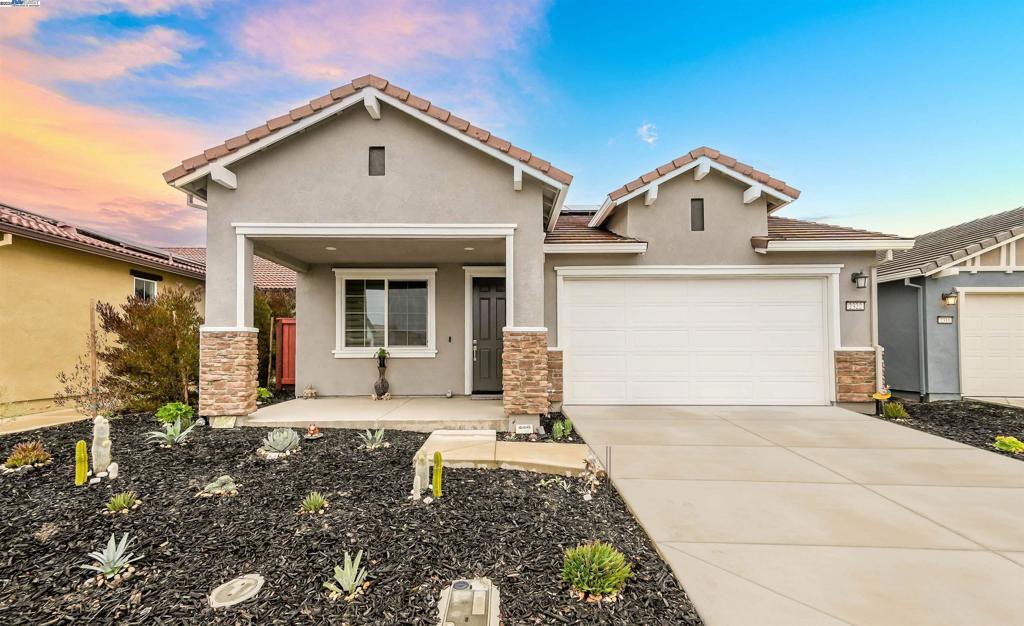 2322 Melrose Landing Property Photo