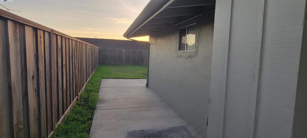 27781 Mandarin Ave Property Photo 20