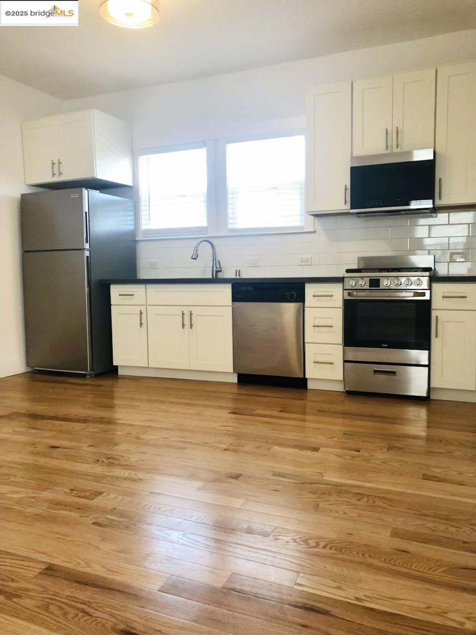 1628 Tyler St Property Photo 19