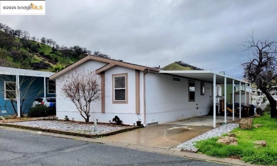 16711 Marsh Creek Rd Property Photo