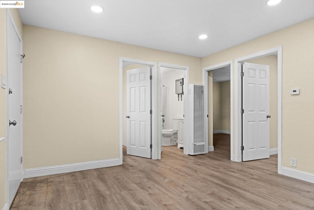 1630 35th Property Photo 6