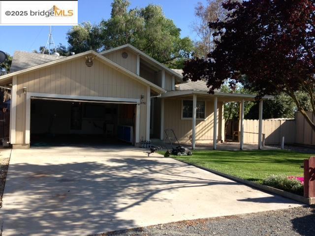 3150 Hosie Avenue Property Photo