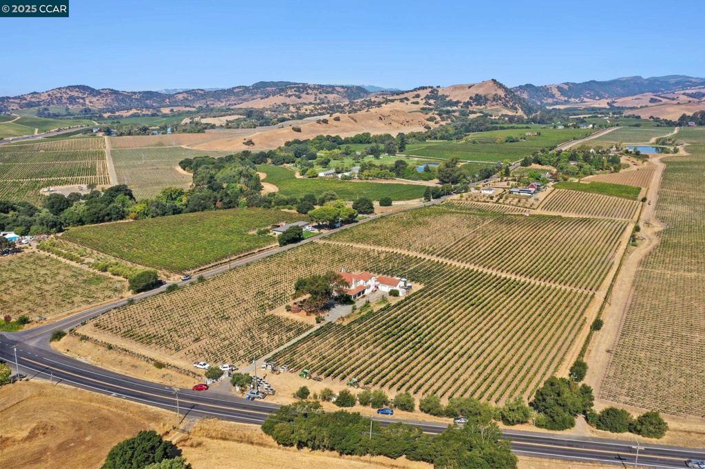 5267 Old Sonoma Rd Property Photo