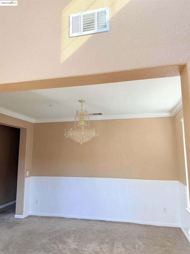 448 Shannon Way Property Photo 14