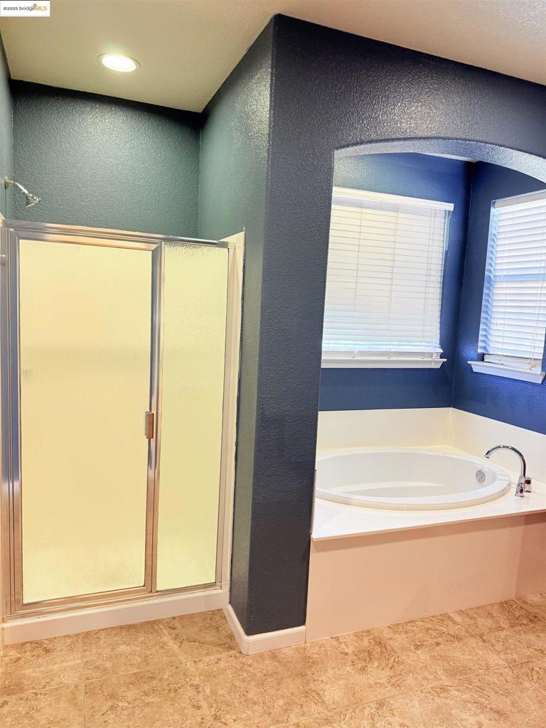 448 Shannon Way Property Photo 28