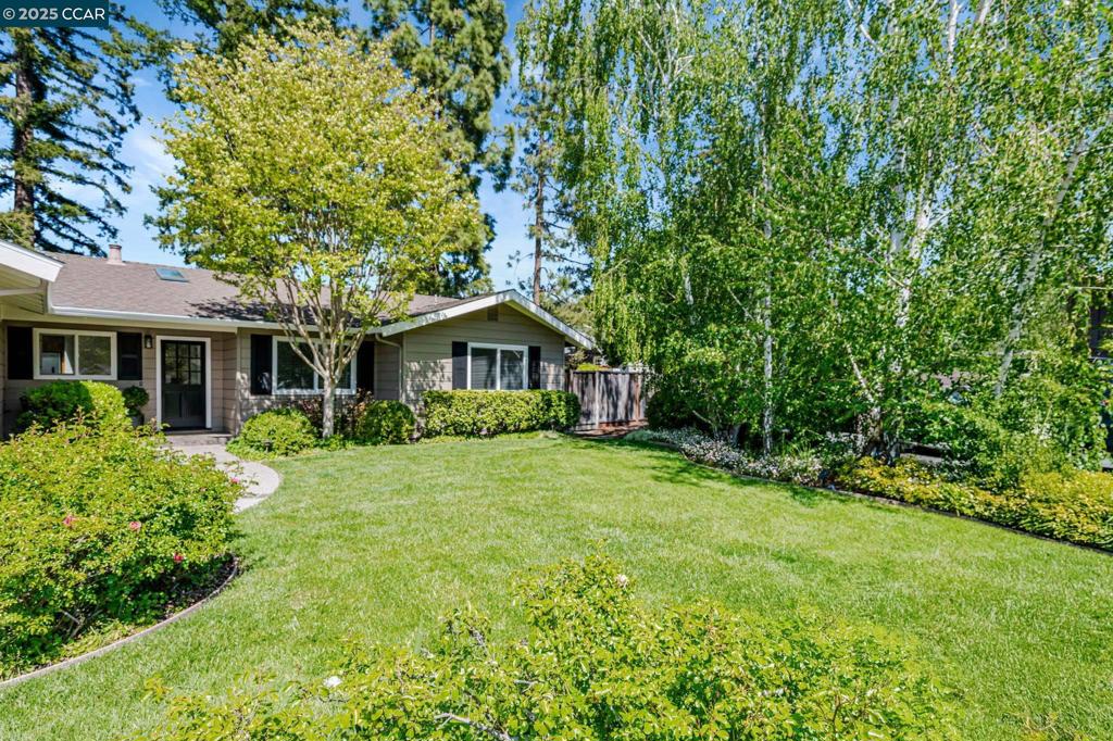 147 Brookfield Dr Property Photo 1