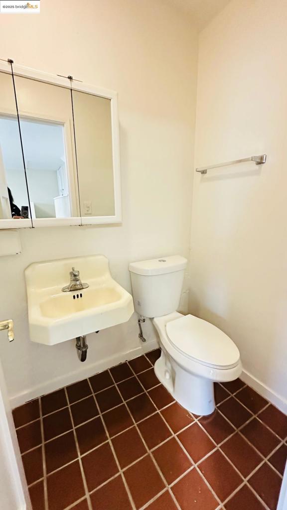 2809 Macdonald Ave Property Photo 14