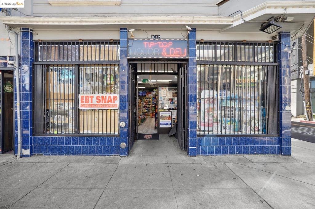 3012 San Pablo Ave Property Photo 4