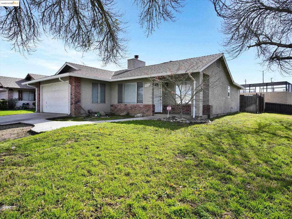 3228 Heatherwood Ct Property Photo