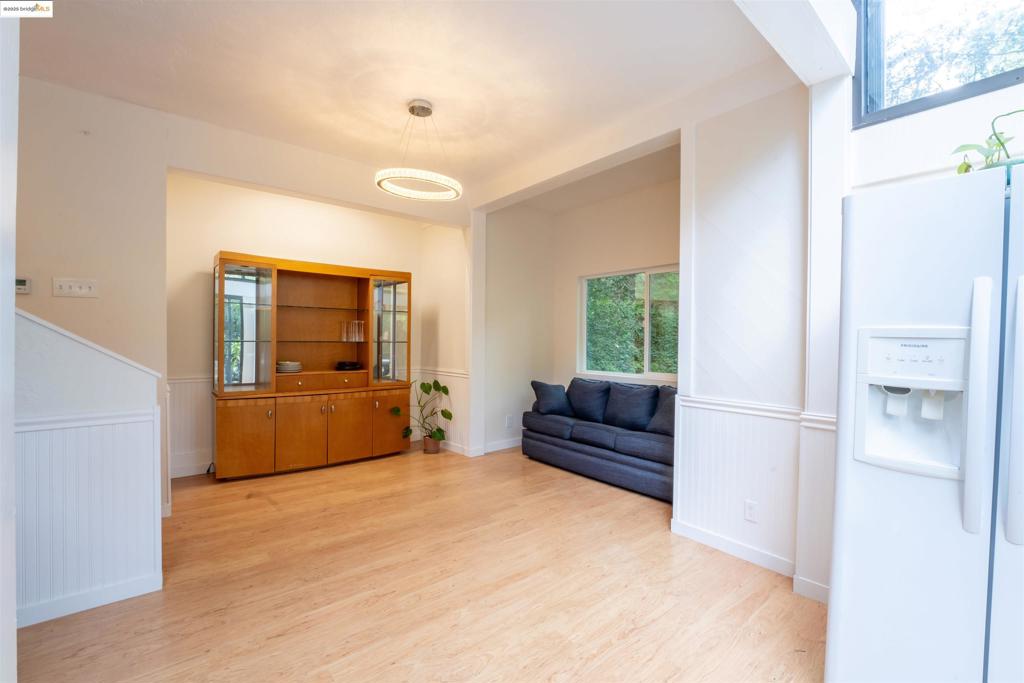 6401 Zinn Drive Property Photo 12