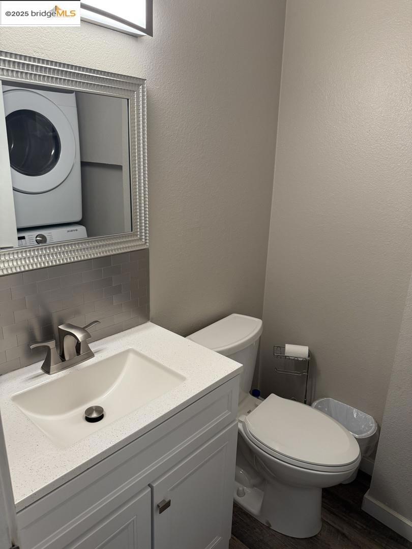 1200 Wildwood Ave # 17 Property Photo 5