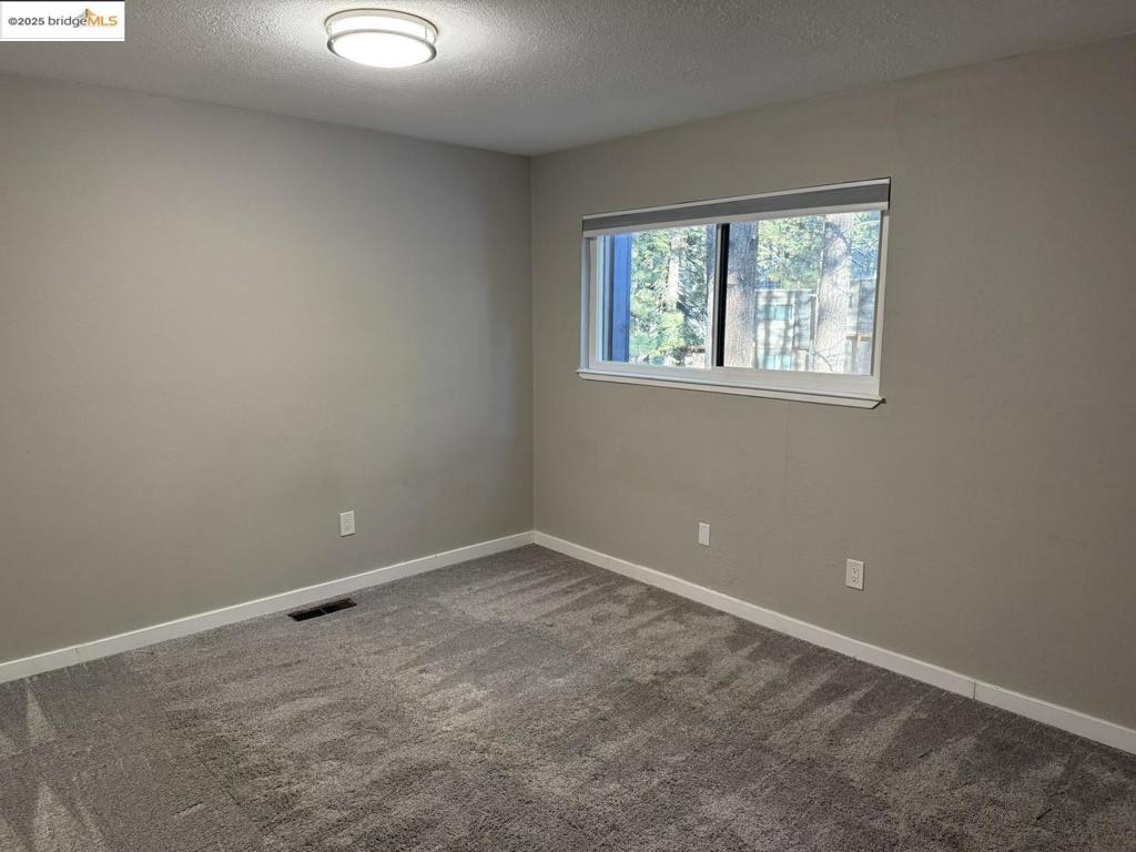 1200 Wildwood Ave # 17 Property Photo 10