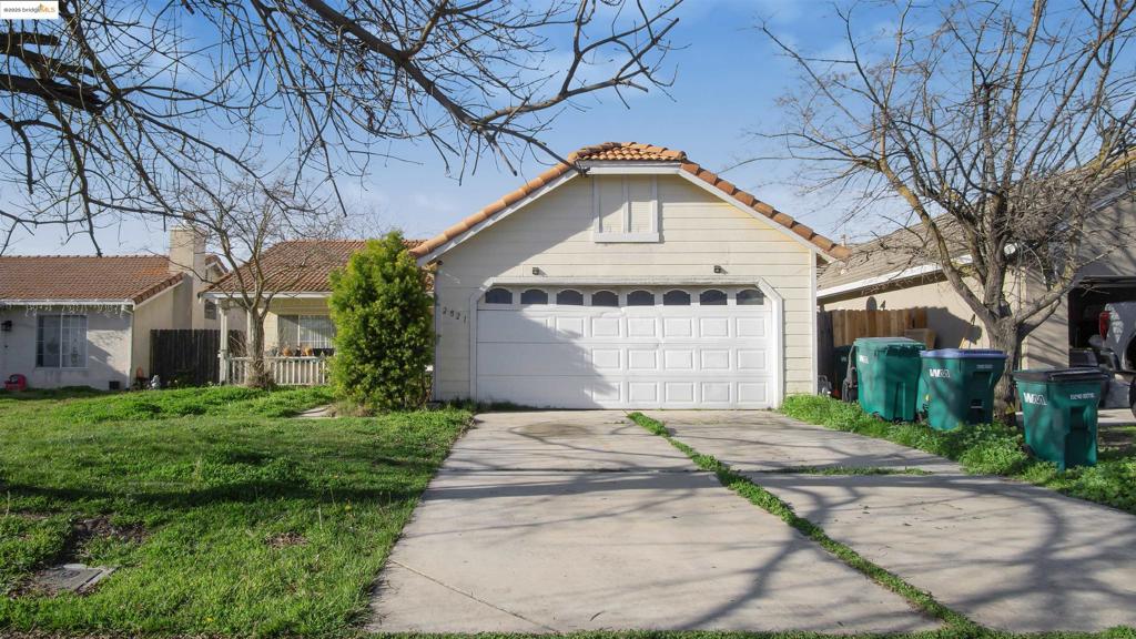 2821 Togninali Property Photo