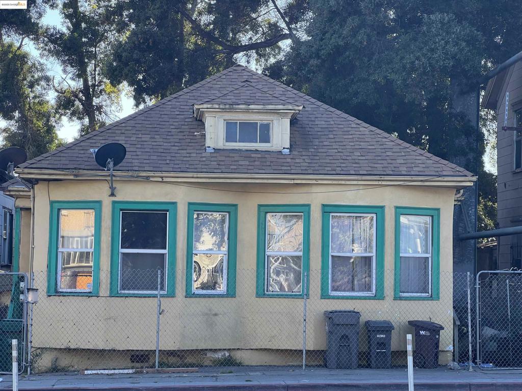 2023 International Blvd Property Photo
