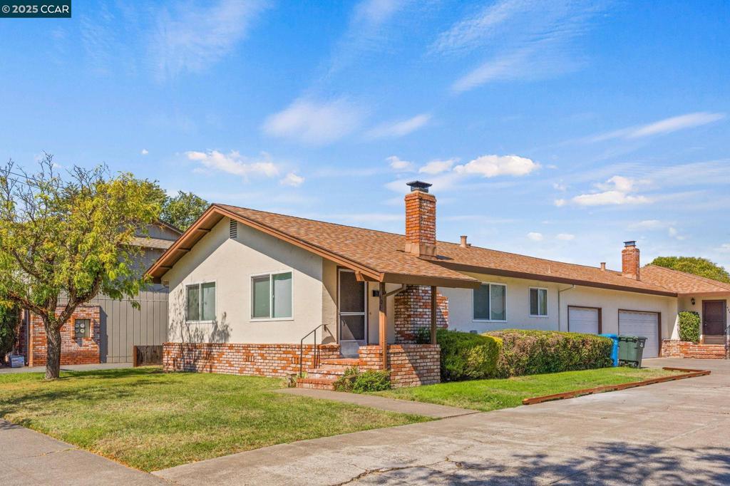 4045 Hoen Ave Property Photo