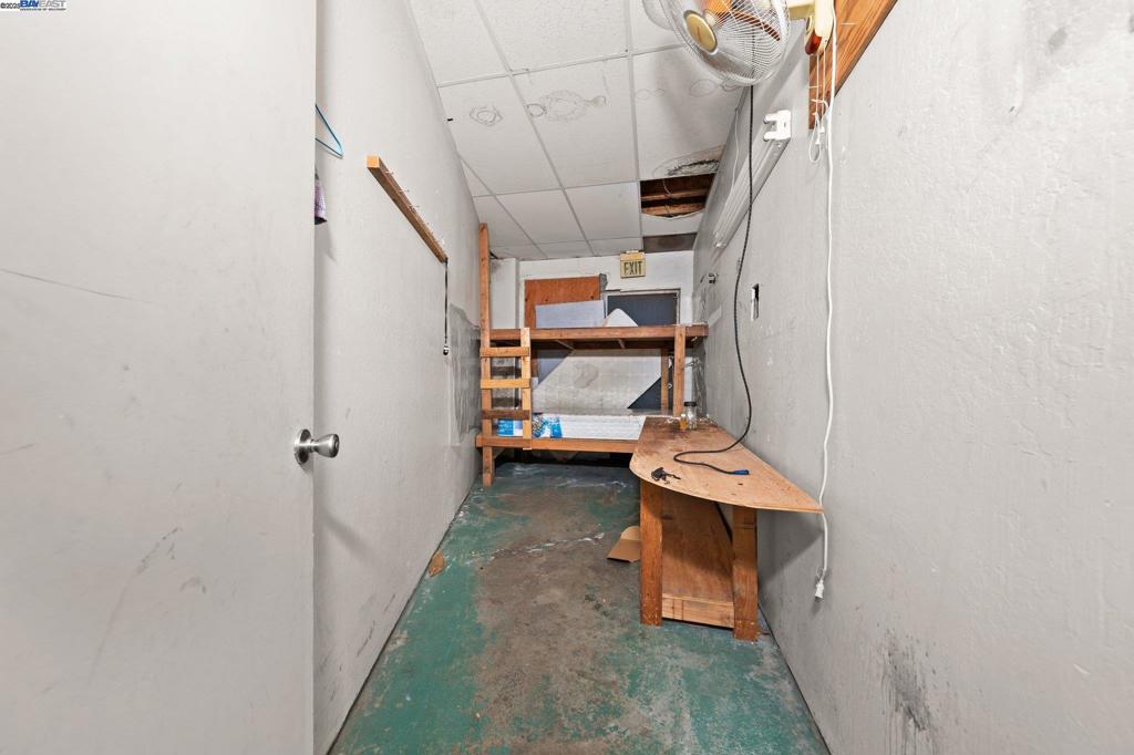 937 75th Ave Property Photo 43