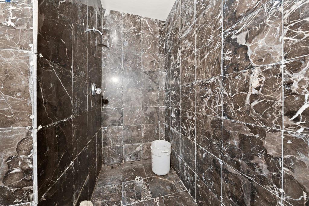 937 75th Ave Property Photo 46