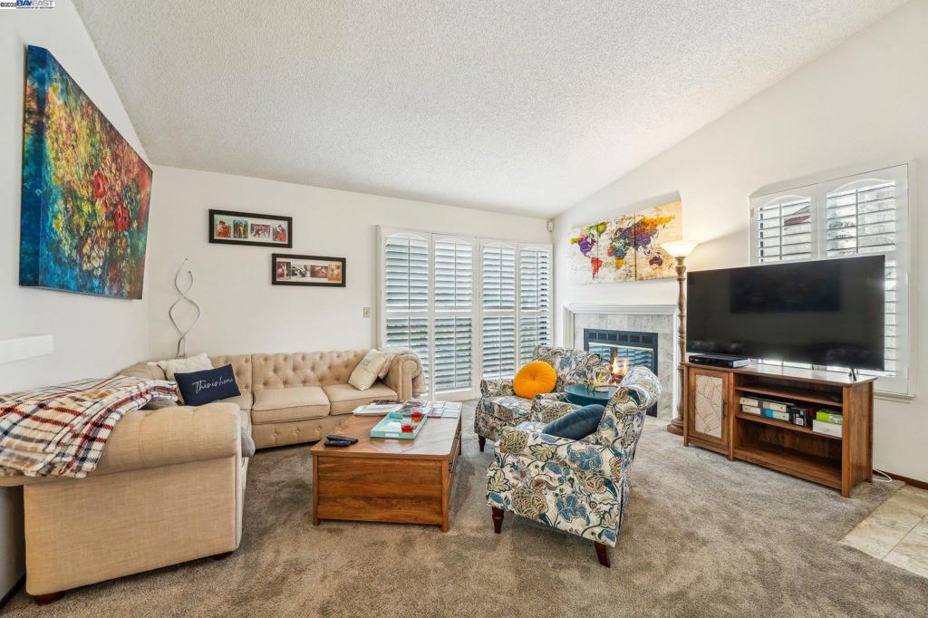 38764 Huntington Cir Property Photo 1