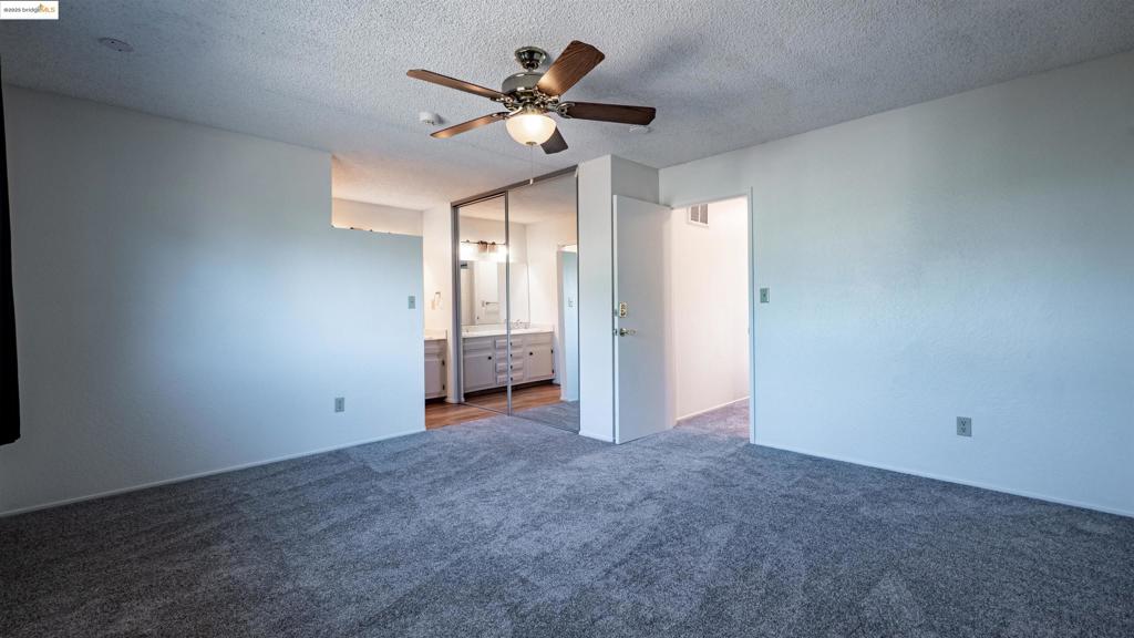 2408 Los Prados Way Property Photo 23