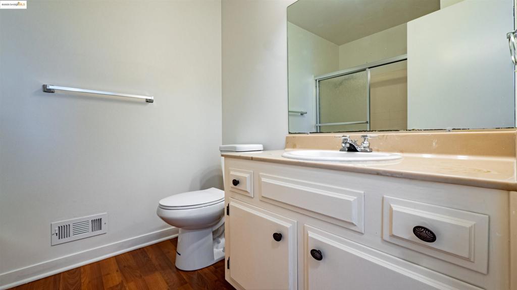 2408 Los Prados Way Property Photo 25