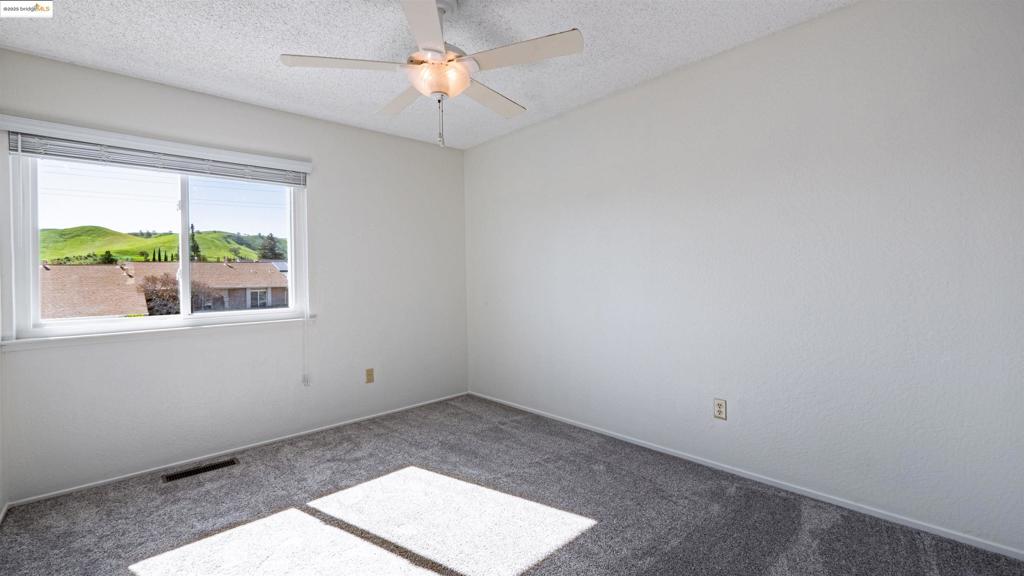 2408 Los Prados Way Property Photo 28