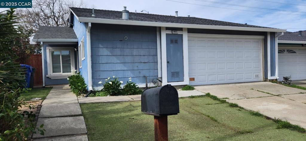 3605 Desanie Cir Property Photo