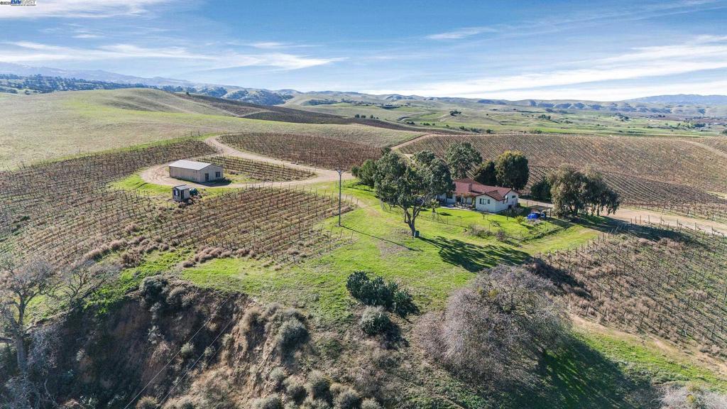 10053 Tesla Rd Property Photo 11
