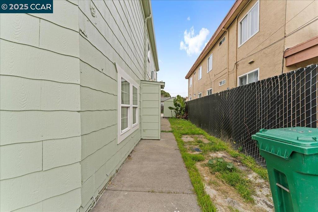 2359 Wendell Ave Property Photo 30