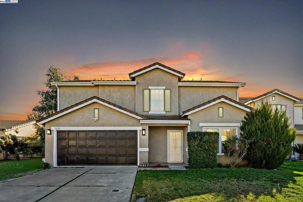 3230 Ripplerock Ln Property Photo
