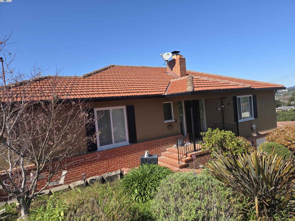 1301 E Juana Ave Property Photo