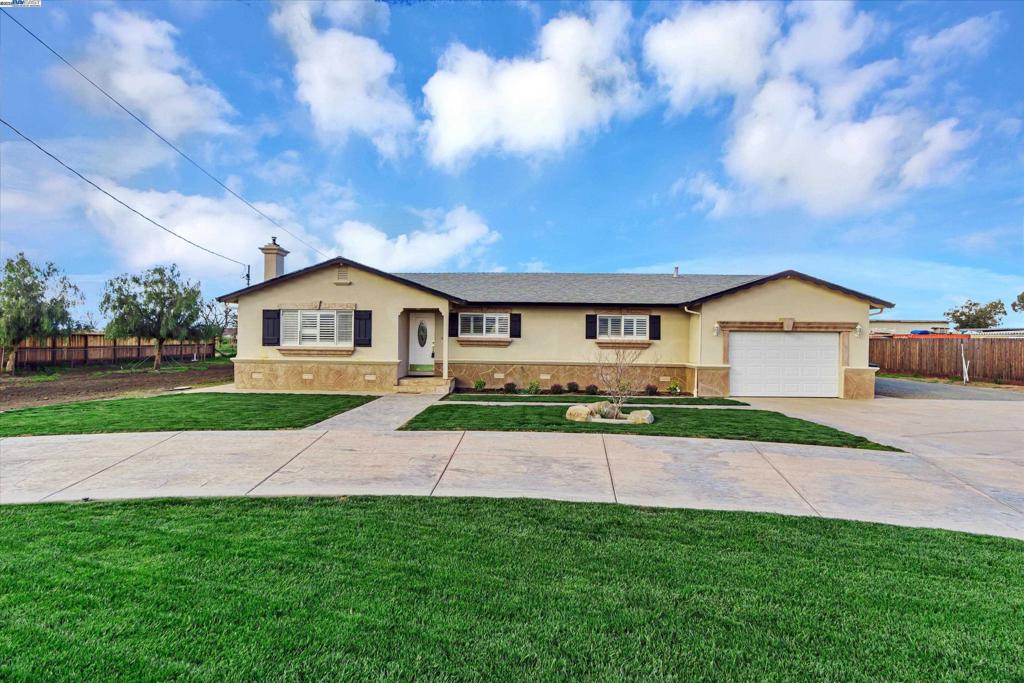3701 Camino Diablo Property Photo