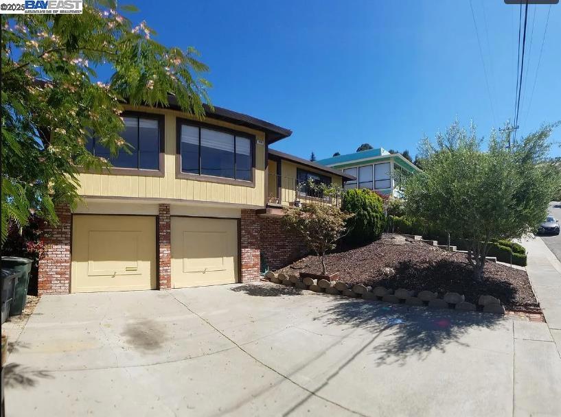 Bay O Vista Real Estate Listings Main Image