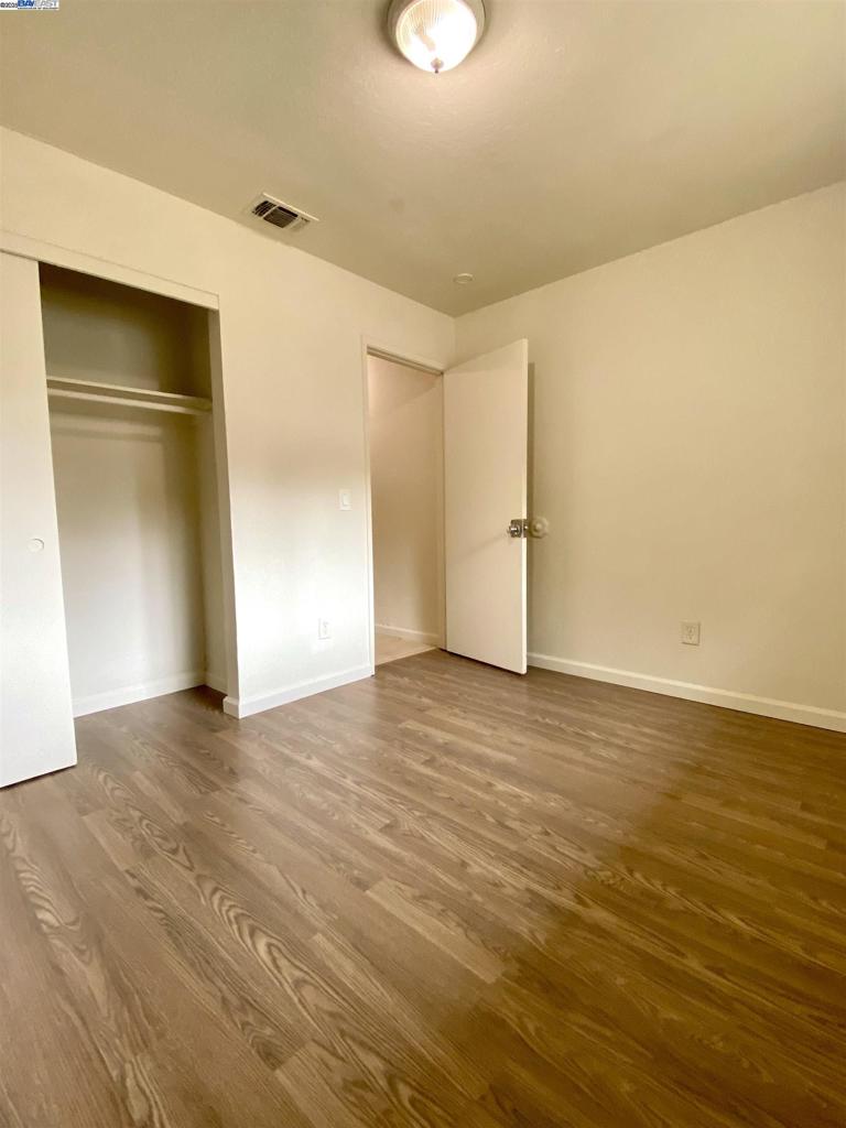 8829 Kelley Dr Property Photo 12