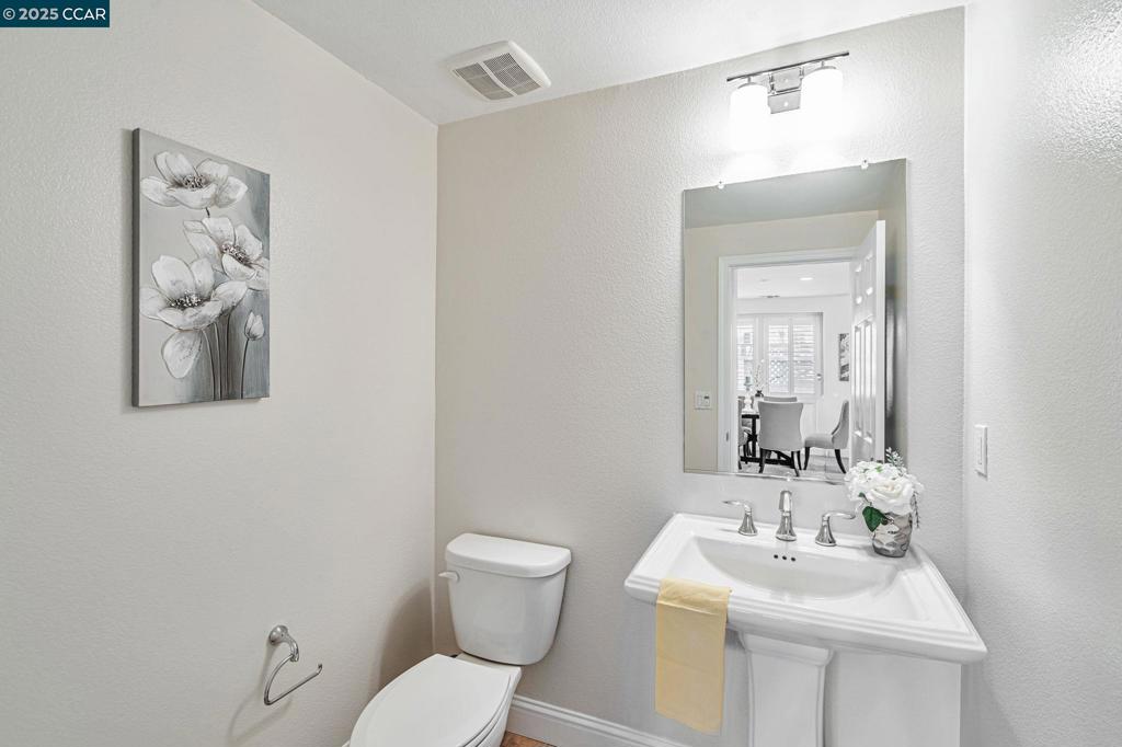 55 Citron Knl Property Photo 15
