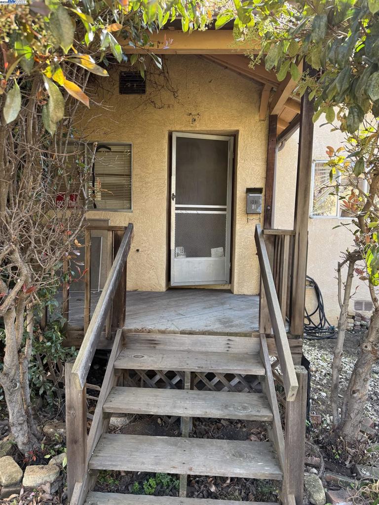513 Ramos Ave Property Photo 2