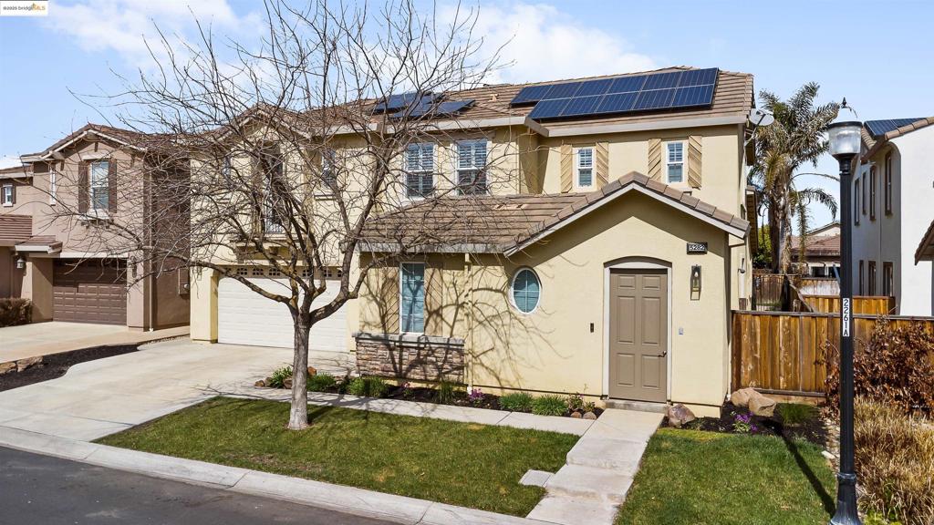 5282 Fern Ridge Cir Property Photo