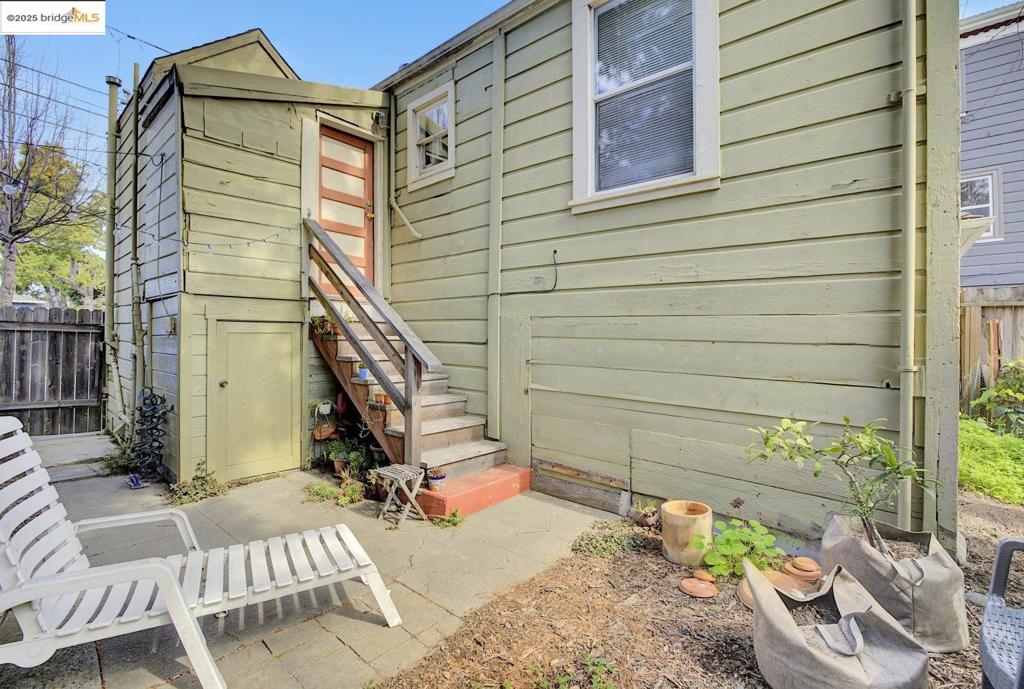 1220 9th St Property Photo 15