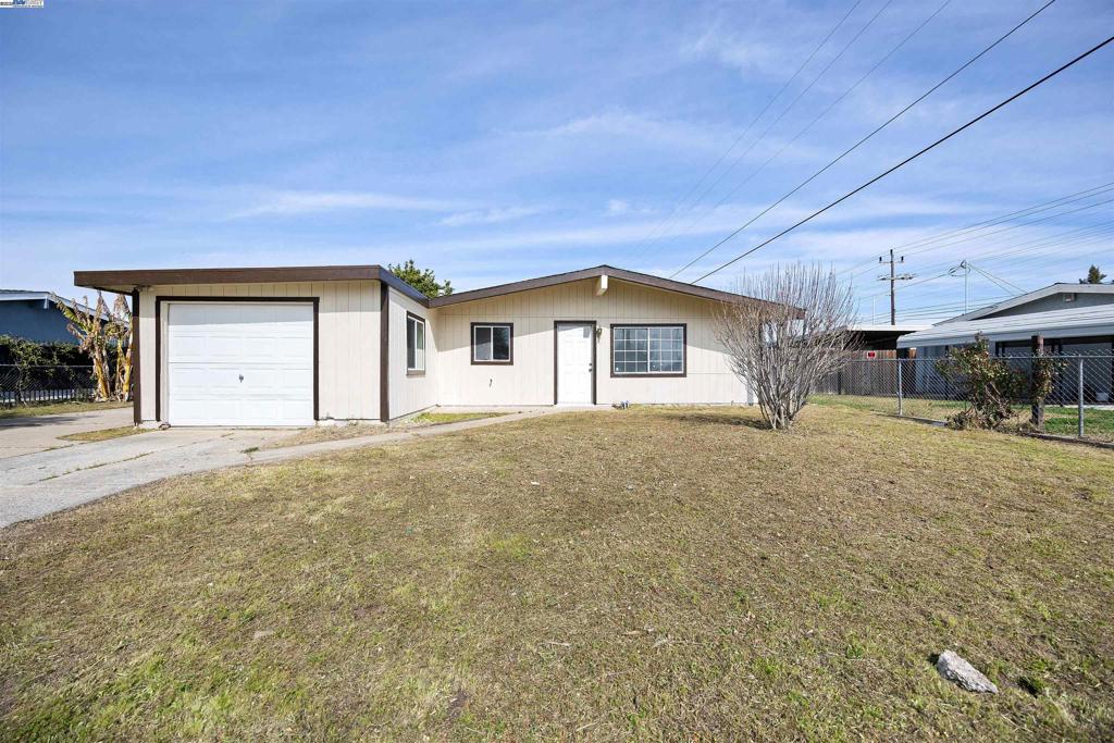 8041 Andora Way Property Photo