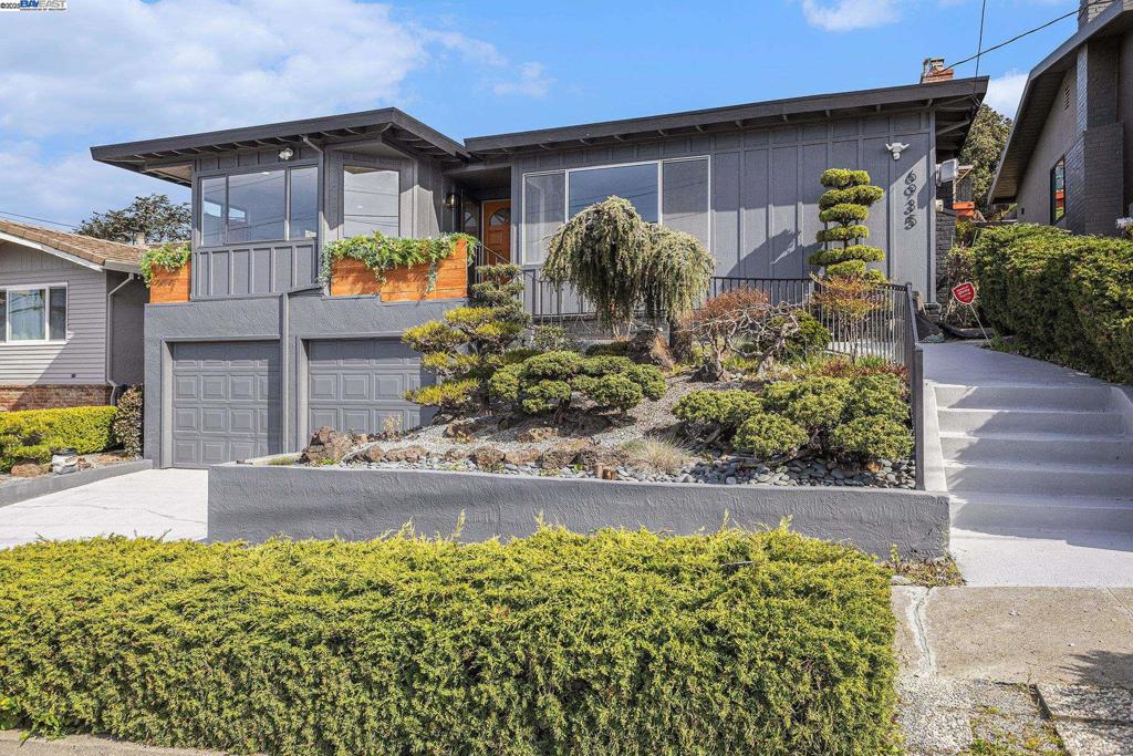 6935 Wilson Way Property Photo
